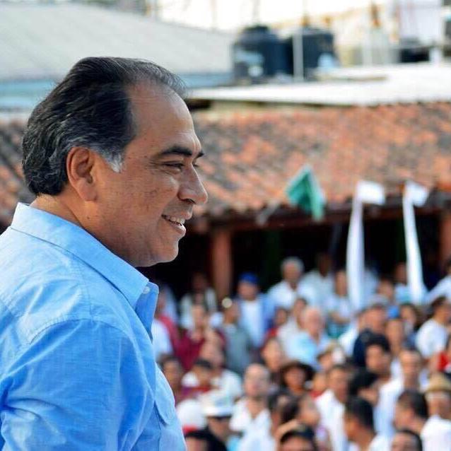 Amor por Guerrero, es una Red Oficial de jóvenes de la Sociedad Civil comprometidos con el orden, la paz, el desarrollo, crecimiento y prosperidad.