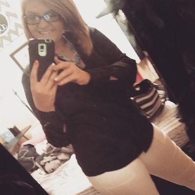 NilsonJanice's profile picture. 