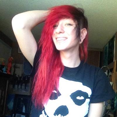 Jelly fish, elephants, tattoos, stretched ears and books Instagram: festering_decay_