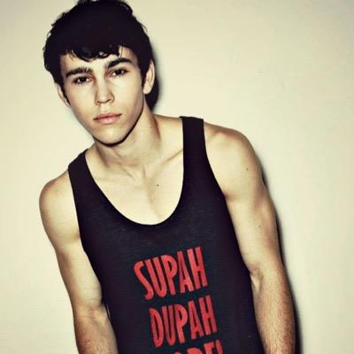 ZanderRobbinsDN's profile picture. 