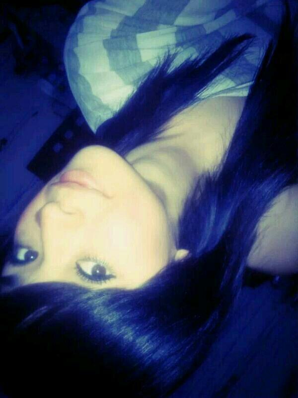 No tengo todo Calculado , Ni mi vida' resuelta Solo Cuento con Una Sonrisa' & espero Otraa de vuelta' ♥:))