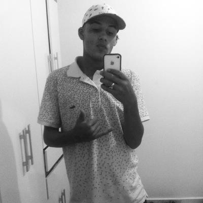 , - Fé em Deus! ♥ João Victor, Namorando, 17 anos , São Paulo / SP.