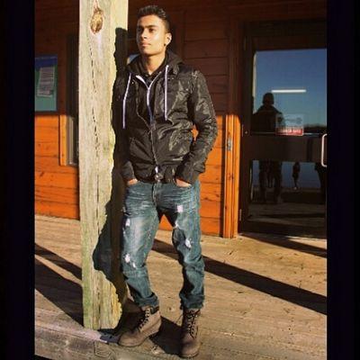 karan_barry's profile picture. 17 | | Rep Soccer Player | | Boxer | | Bodybuilder | | Ride or Die | | 01/18/2015
