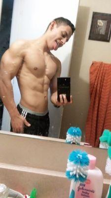 CjIronaddict's profile picture. 