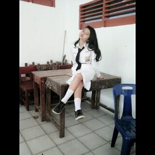 Instagram:annisanst||always waiting you someone ;;)