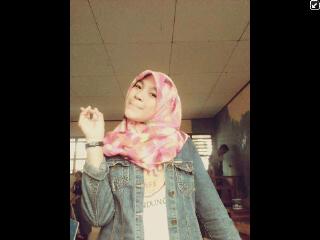 WanitaCantik.. Follow My IG: Sheli_Amelia , Add My FB: Sheli Amelia Guntur.  Go guys !