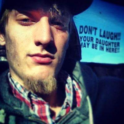 originally from plainview. but live in stanton now.  in college for welding