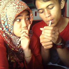 hetirahmiyati5's profile picture. 