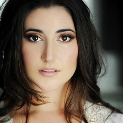 Singing praise and dancing joyously. USC Alumni, Disney Parade Dancer, Delta Gamma-Alpha Nu. Actor, dancer, singer.