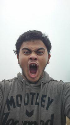 hmmm apaini..