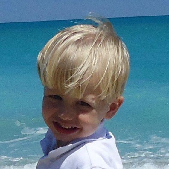 needs your help  ♥ follow ♥ share ♥ donate ♥ 
https://t.co/6dFdybvFYg