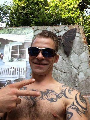 passybergman12's profile picture. 