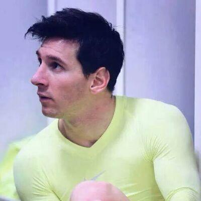 Barcelonista. | Mention for folowback.| RBZ .