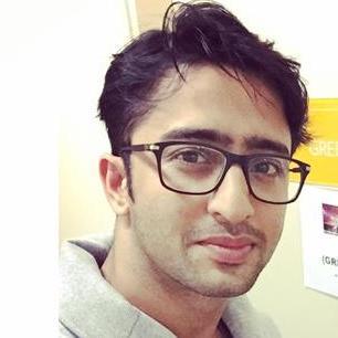 hello nice to meet you. My name is NOVIA, I was born on 26 november 1999,  i am student n very love Shaheer Sheikh withSo ji Sub . THANK YOU ARE FOLLOWING ME !!