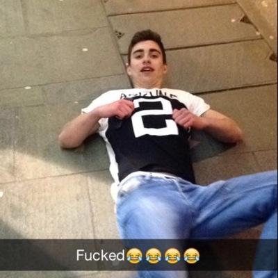 just the local virgin you see everyday ! love ice skating hockey and netball ! i love getting wood #devongetthetable #paleforchamp