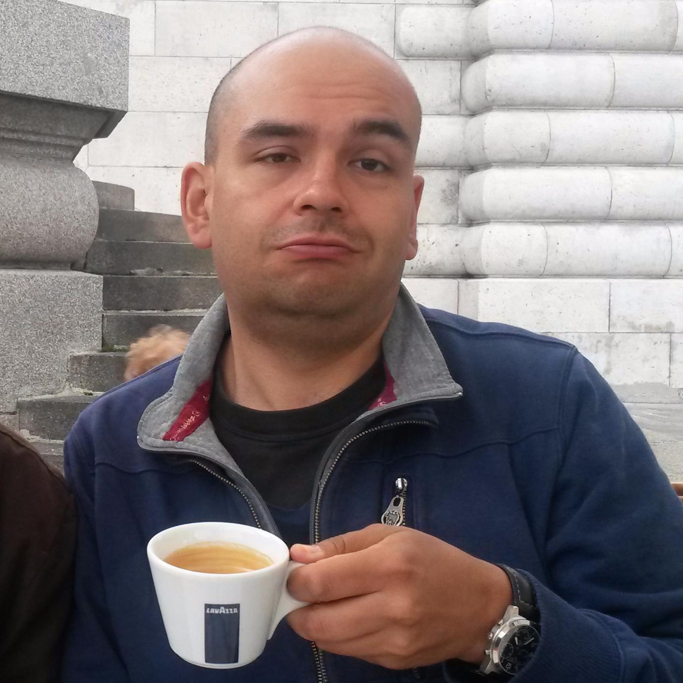 rebuznante's profile picture. 