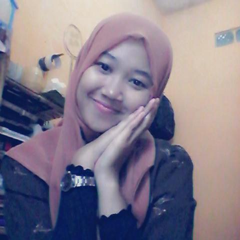 26 Desember 1993 | Jurusan Pendidikan Bahasa Daerah UPI'12 | Love Tuhan, Love Mimi, Love Family, Love Someone, Love Friend, Love Everybody. ^_^