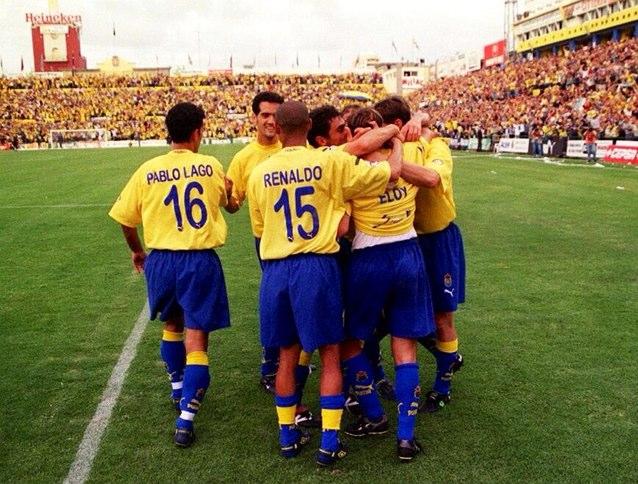 Hincha impenitente. Periodista frustrado.