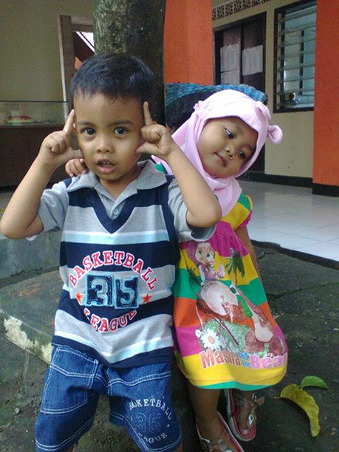 Ibu dari 2 anak yang sangat lucu