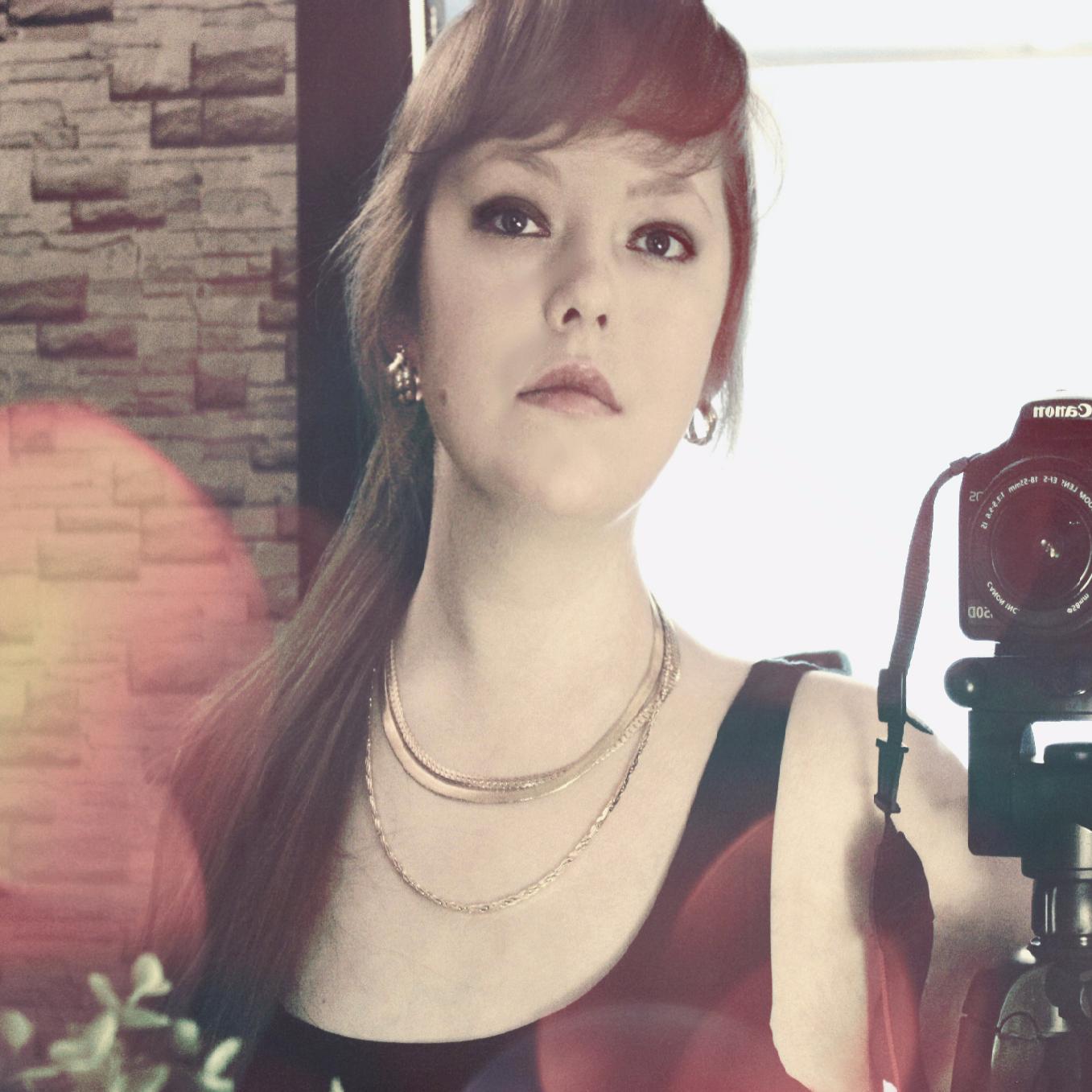 Mariya_Tezina's profile picture. You look very, very sad.