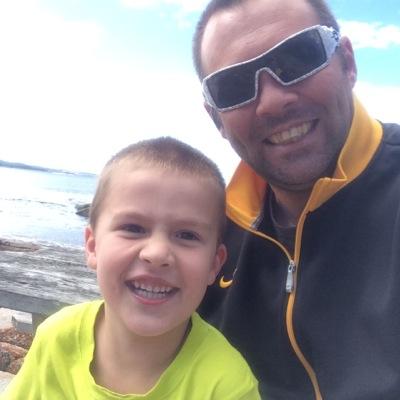 Husband - Dad - Teacher. fighting the battle to a single figure handicap in golf! PE Geek/Nerd. Using Twitter as a PL tool.