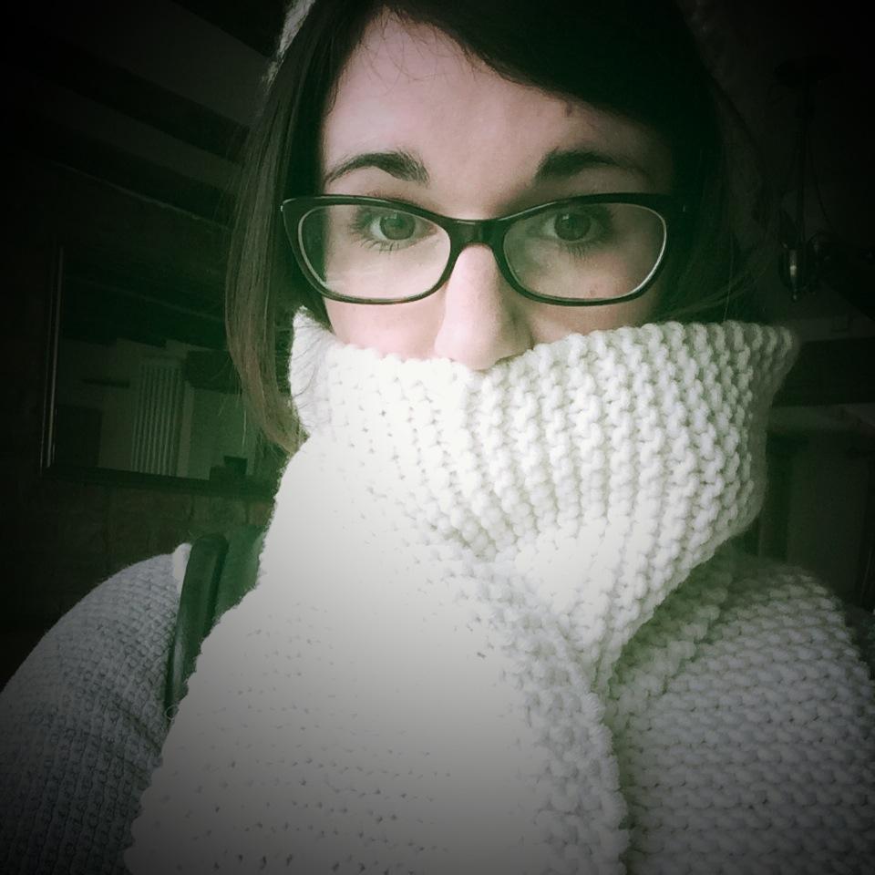 lookmum_blog's profile picture. Maker of things, most often a mess... Love to sew, bake and drink G&T