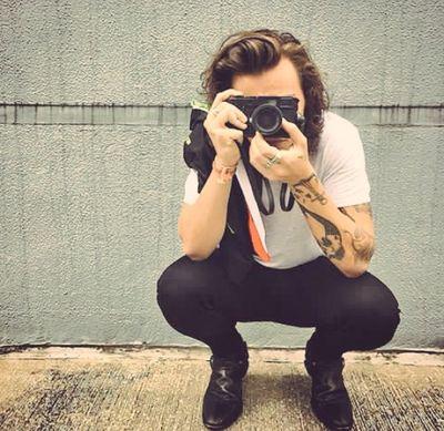 Follow @zaynstddybrx bc she gave you this free follow xx