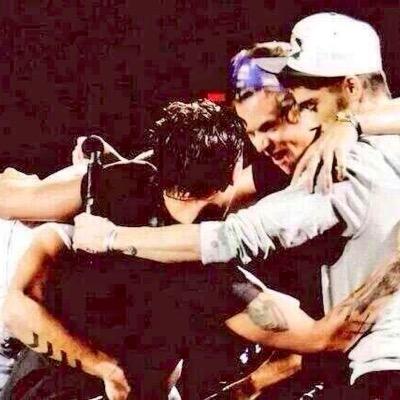 follow @niallxobsessed_