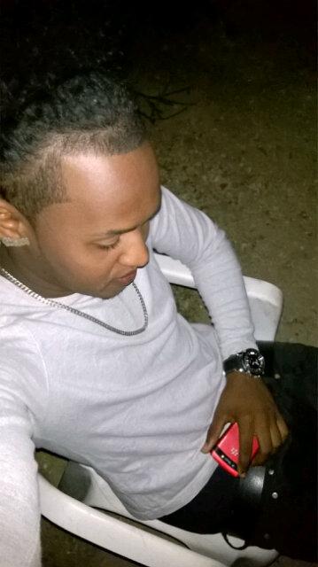 elabusador3's profile picture. 