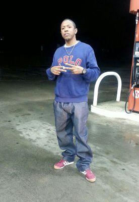 noneyabiz100's profile picture. Im just a cool laid back person.... who dont like drama... and I also know how 2 take care of my bizness!!!!!!