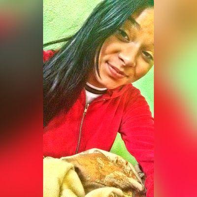 Ela esqueceu todo mundo, agora vive por ela e quem quiser que acompanhe o novo jeito dela