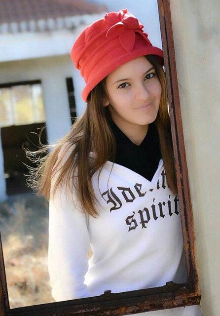 Love to go crazy, wild  and be myself at all times 299CBF80