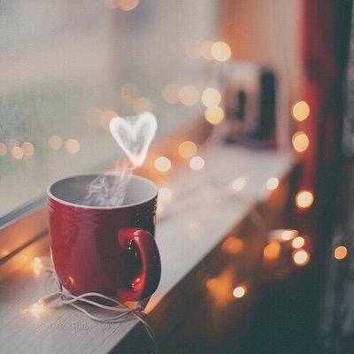 lexi_uvsowls's profile picture. My name is Alexis and I love art and playing outside. ❤️