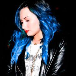 I can hear angels singing in your voice✨✨✨ #Demi