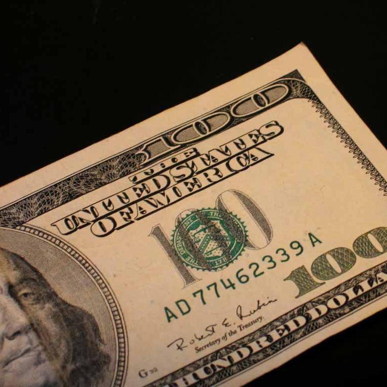 commerciale2015's profile picture. 