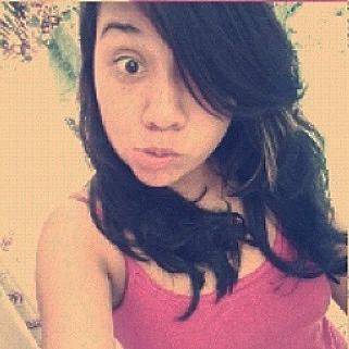 Prazer Mônica, mas pode me chamar de Nick,  1.9  years, Corintiana, muié do  @luansantana @paulinhopexe e o tio gato seguem @AJ__26 ∞ ♥ '