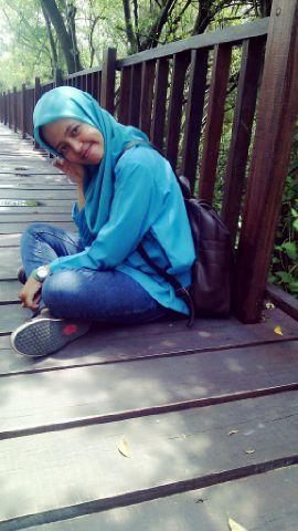 Umaymay22's profile picture. 