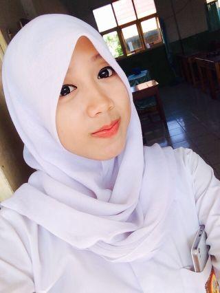 SMAN 1 Model Parepare • MyKonyol