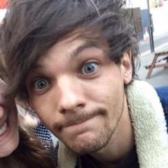 Free follow from @stylespunkafi bc she loves you ,, follow her !! ask for fb + maybe read link in bio ?