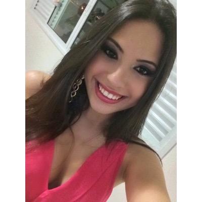 “Quem vive muito, morre, mas morre com uma vida inteira para trás. ”❥