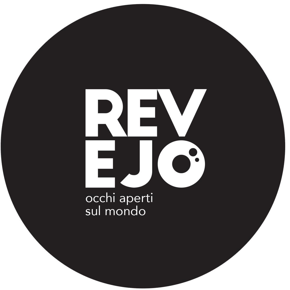 revejoculture's profile picture. Occhi aperti sul mondo.