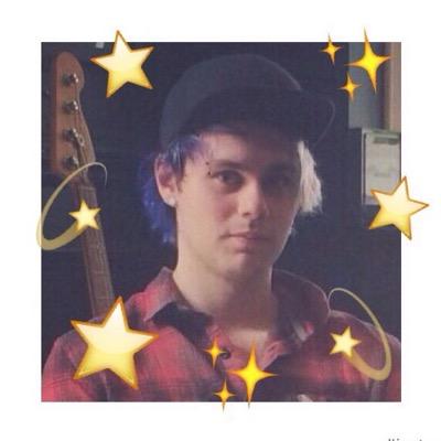 I named a star michael and i wanna be noticed so can you help me and rt this and tag him https://t.co/8MTLtL3Pbp ? :)