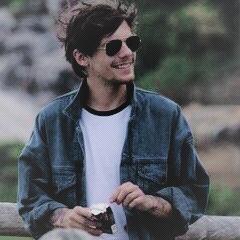 all i wanna be
all i ever wanna be
is somebody to lou.