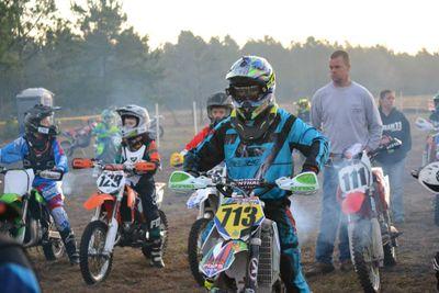 sometimes I poorly ride dirt cycles.