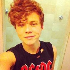 Single|Drummer|Submissive|BI|RP