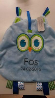 Baby kado met naam, kraammand,kraamkadopakket,kado voor bedrijven,kraamkado,geboortekado, webshop, bedrijfslogo borduren,kraamkado, kraaamcadeau,