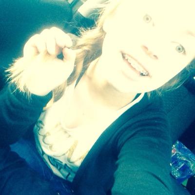 Hey yall so im 13✨ i go to MHS SC:NIGHTLYNN you cant make everybody happy your NOT A NuTELLA jar and i give out SHOUT OUT JUST BLOW UP MY NOTIFICATIONS