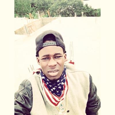 GamSnoki's profile picture. Tu cherches Gämøsë il est parti, n'est pas ici
Faisons du biff', il n'y a qu'un N entre Bénin et Bén 
#TeamFoot ⚪️Ⓜ️⚽️ Mantes 7⃣8⃣