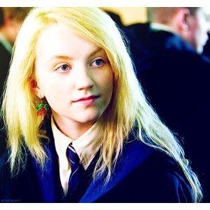 LunaLovegood_01's profile picture. 5th year, Ravenclaw, Dreamy