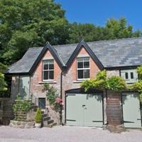 Award winning Self-catering property near Ross on Wye in the Wye Valley offering superb accommodation for 2 people in a C18th Coach House.
